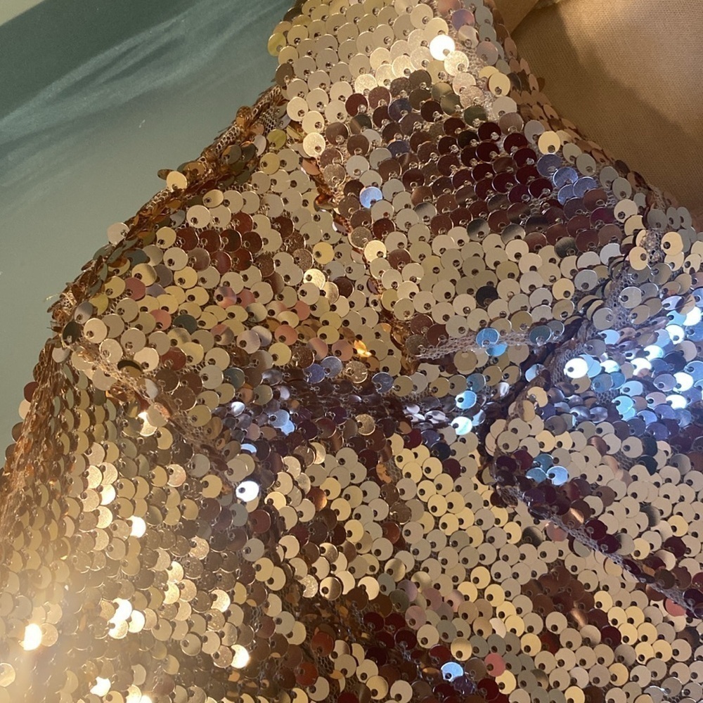 NEW Gold Sequin Dress Gold sequin Bodycon Mini Dress Size L - Picture 5 of 6